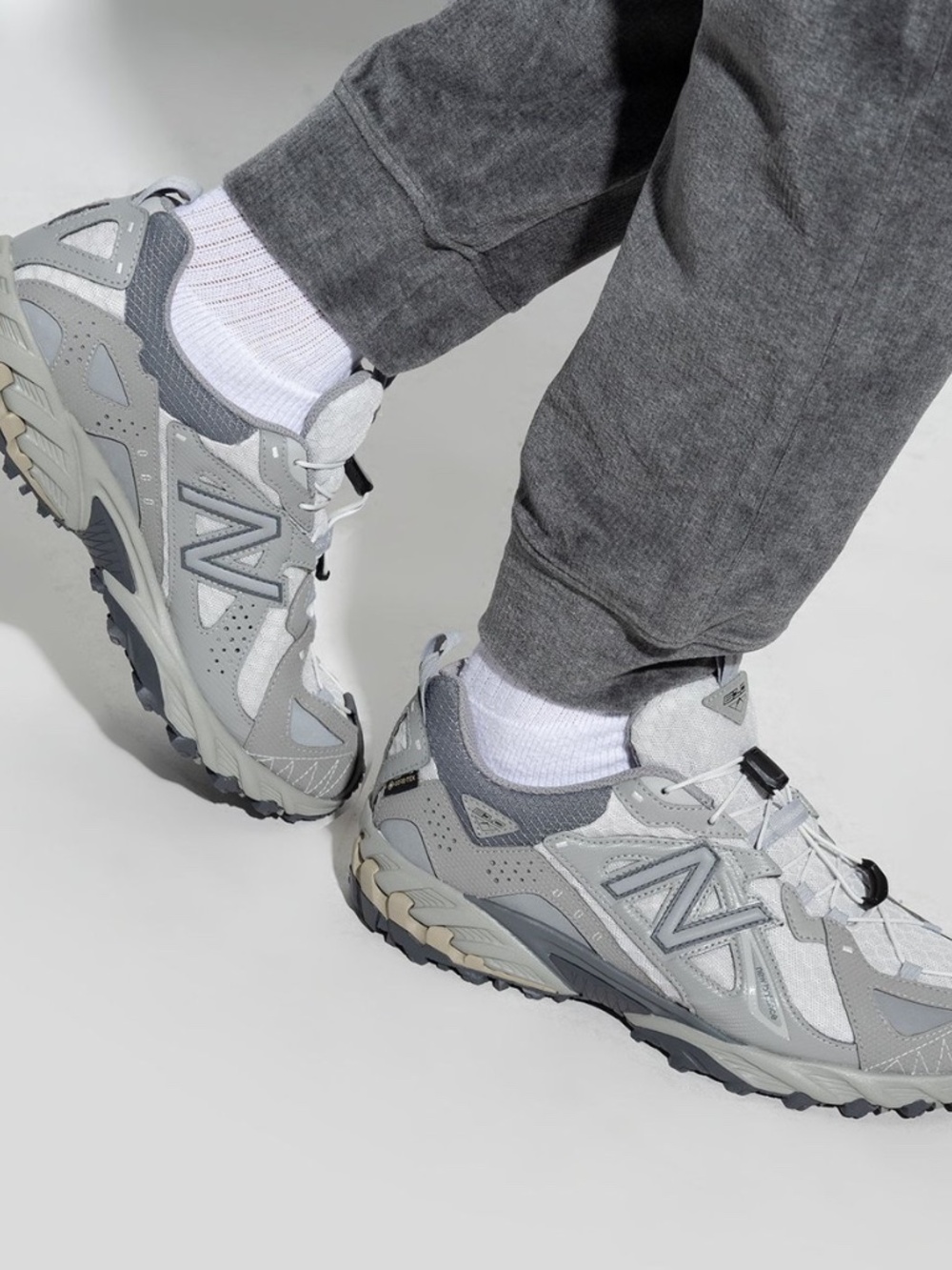 New Balance 610Xv1 Gore-Tex in Grey Matter Castlerock